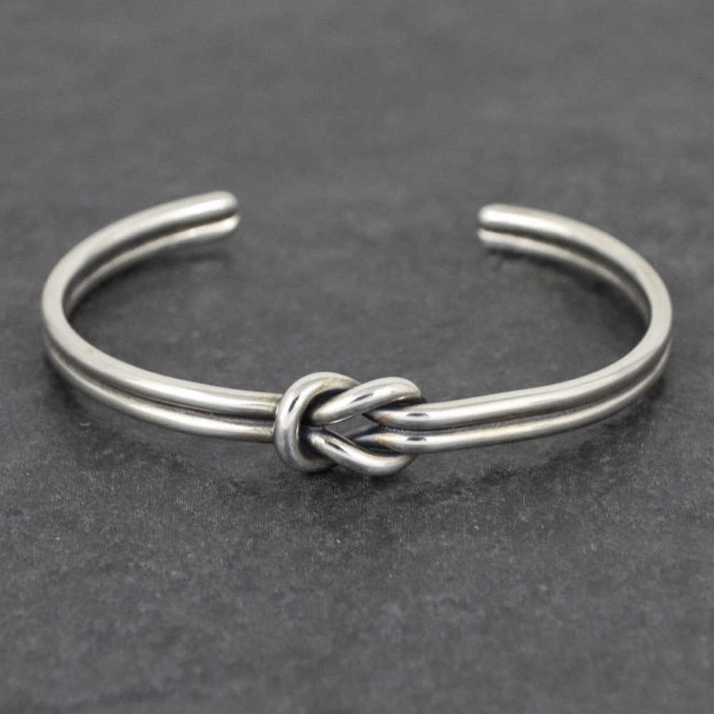 Vintage James Avery Lovers Knot Sterling Silver Bracelet